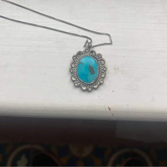 Unhallmarked silver and turquoise necklace - Picture 8 of 9